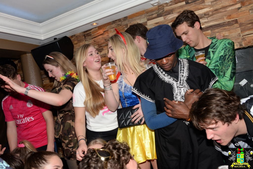 ../Images/Kroegentocht 586.jpg